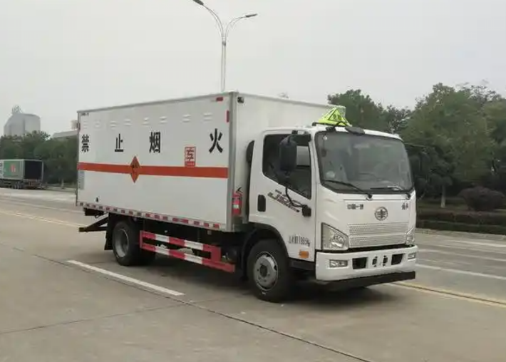 扎赉特爆破器材运输车可以上高速吗？